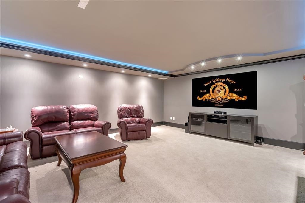 Front Yard Photo of 16329 8 Avenue, Surrey, BC