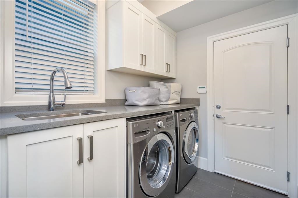 Office / Den Photo of 16329 8 Avenue, Surrey, BC