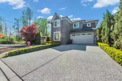 Kitchen Photo of 16329 8 Avenue, Surrey, BC