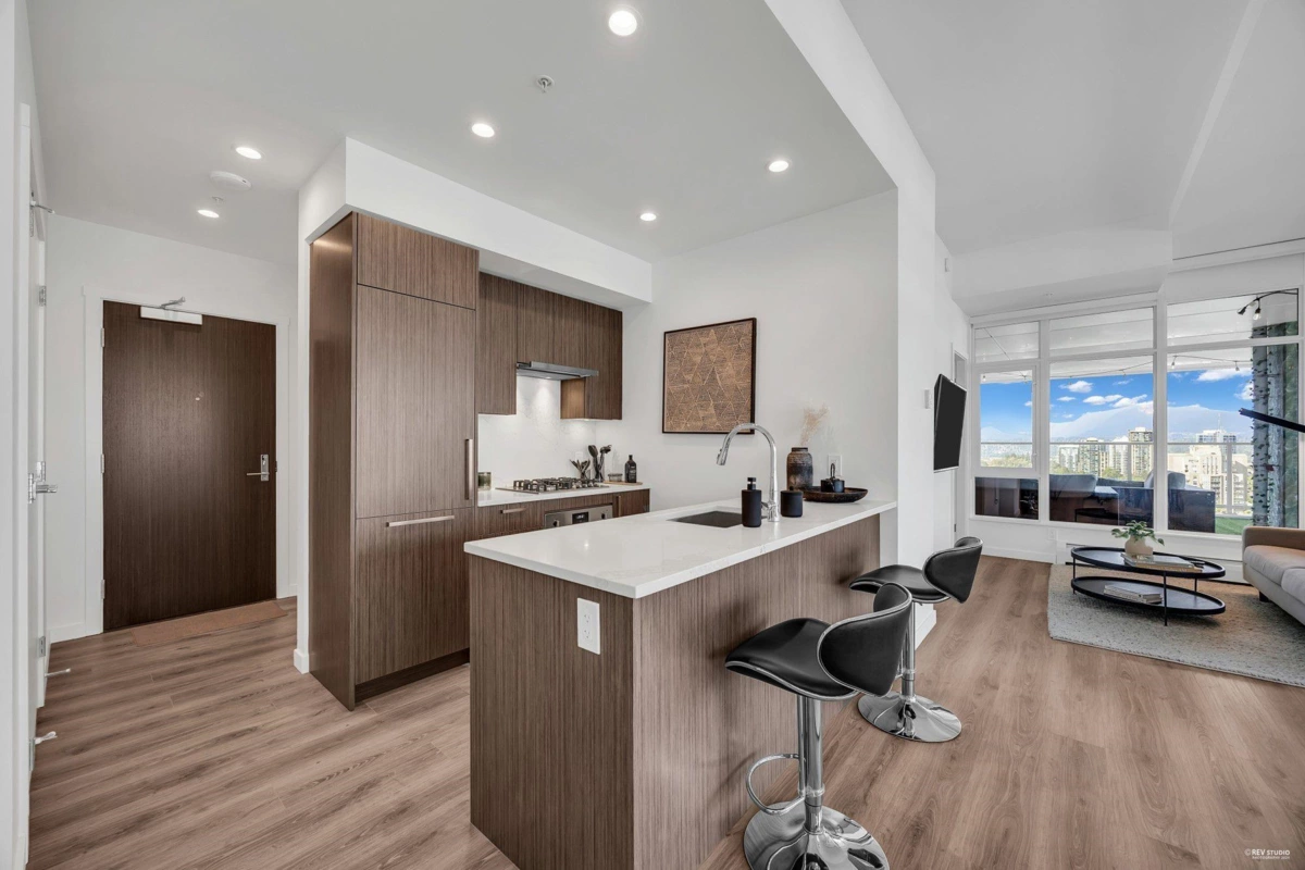 Staircase Photo of 1403 13350 Central Ave Avenue, Surrey, BC