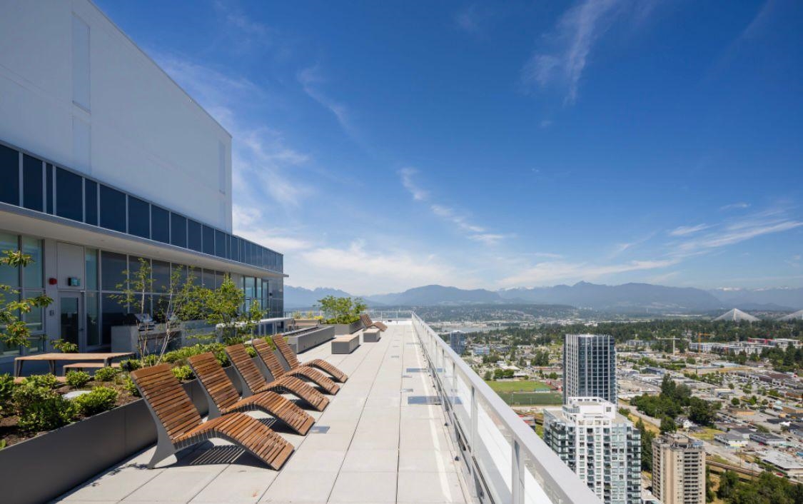 Walk-In Closet Photo of 1403 13350 Central Ave Avenue, Surrey, BC