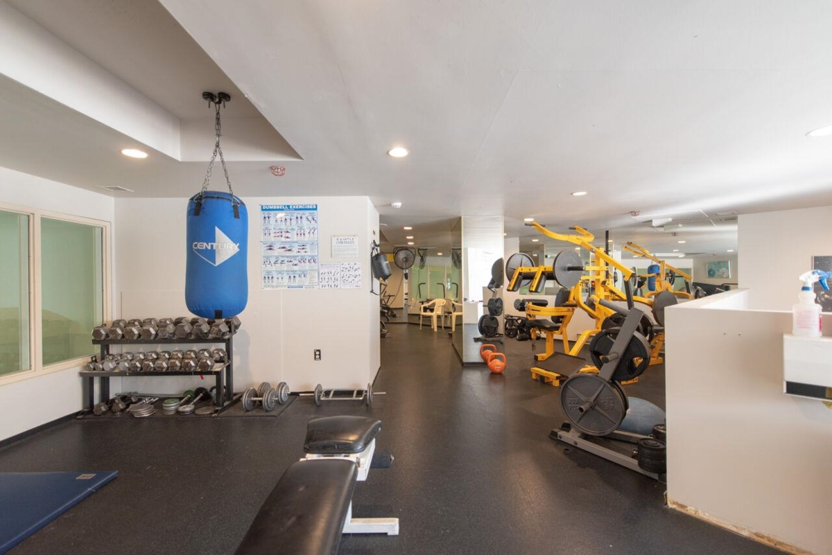 Entry Foyer Photo of 605 1245 Quayside Drive, New Westminster, BC