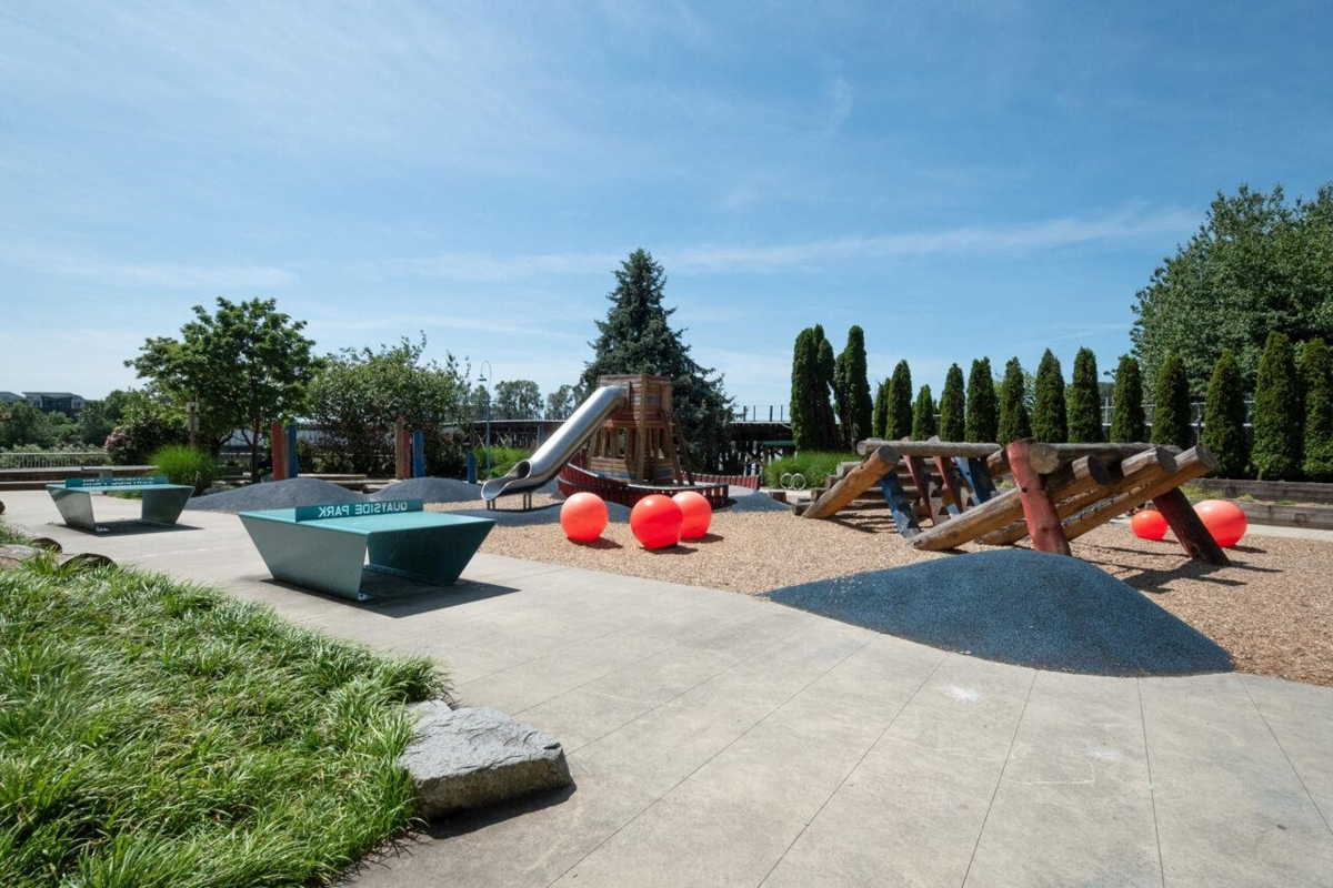 Outdoor Patio Photo of 605 1245 Quayside Drive, New Westminster, BC