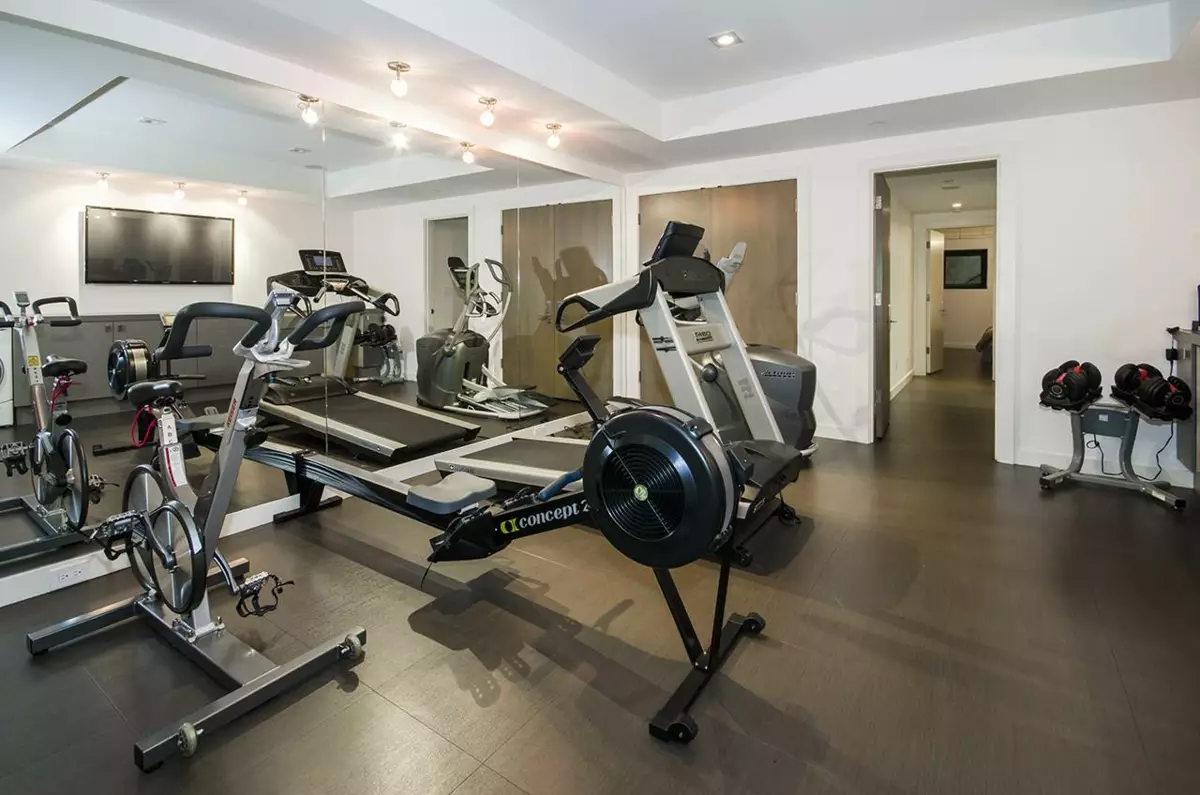 Loft / Bonus Room Photo of 2998 Rosebery Avenue, West Vancouver, BC