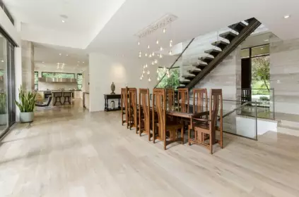 Kitchen Island Photo of 2998 Rosebery Avenue, West Vancouver, BC