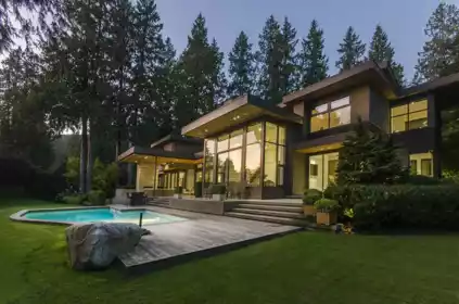 2998 Rosebery Avenue, West Vancouver, BC