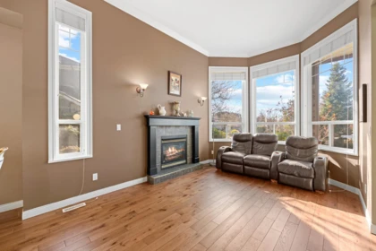 Breakfast Nook Photo of 14788 31 Avenue, Surrey, BC
