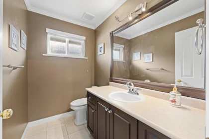 Mudroom Photo of 14788 31 Avenue, Surrey, BC