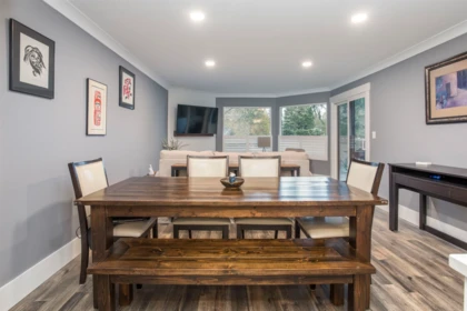 Kitchen Photo of 507 1350 Vidal Street, White Rock, BC