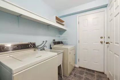 Hallway Photo of 3778 Nithsdale Street, Burnaby, BC