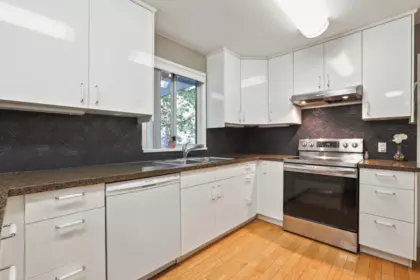 Kitchen Photo of 3778 Nithsdale Street, Burnaby, BC