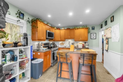 Mudroom Photo of 518 W 23rd Street, North Vancouver, BC