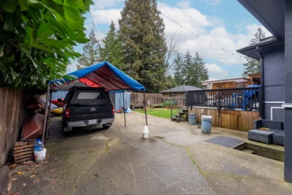 Pantry Photo of 518 W 23rd Street, North Vancouver, BC