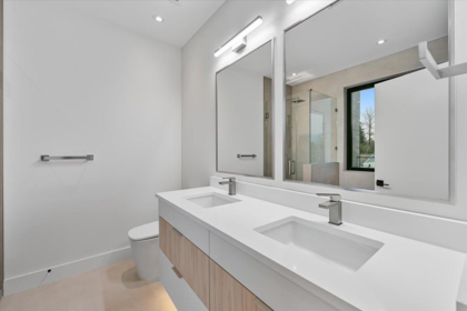 Hallway Photo of 102 1518 Hatton Avenue, Burnaby, BC
