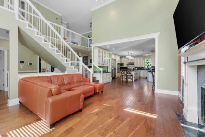 Basement Recreation Room Photo of 9764 180 Street, Surrey, BC