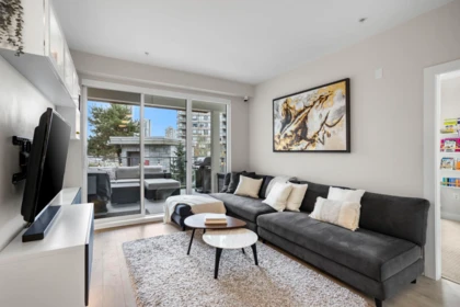 221 1768 Gilmore Avenue, Burnaby, BC, Burnaby — Apartment/Condo for sale