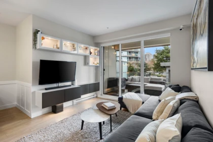 221 1768 Gilmore Avenue, Burnaby, BC, Burnaby — Apartment/Condo for sale
