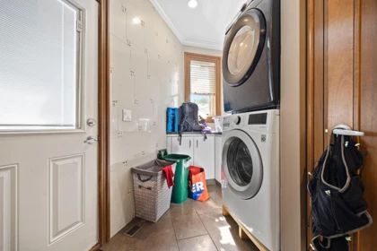 Laundry Room Photo of 3582 Edgemont Boulevard, North Vancouver, BC