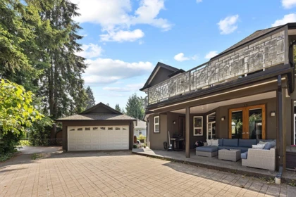 Primary Bedroom Photo of 3582 Edgemont Boulevard, North Vancouver, BC