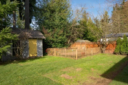 Primary Bedroom Photo of 20157 43 Avenue, Langley, BC
