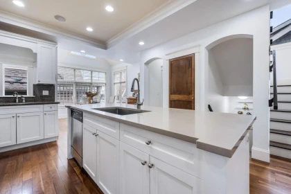 Powder Room Photo of 5853 Garrison Boulevard, Chilliwack, BC