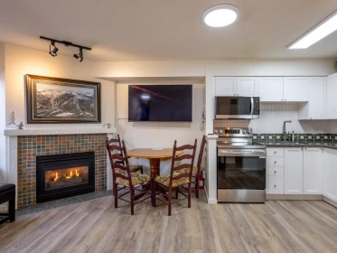 3 4388 Northlands Boulevard, Whistler, BC, Whistler — Townhouse for sale