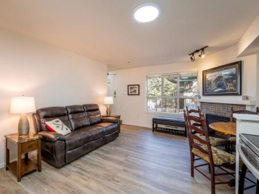 3 4388 Northlands Boulevard, Whistler, BC, Whistler — Townhouse for sale