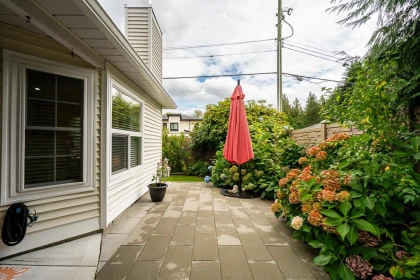 Hot Tub / Spa Photo of 3 6537 138th Street, Surrey, BC