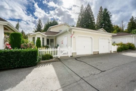 3 6537 138th Street, Surrey, BC