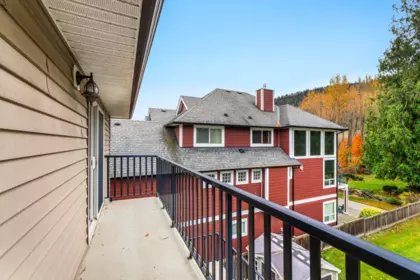 Staircase Photo of 44414 Mclaren Drive, Chilliwack, BC