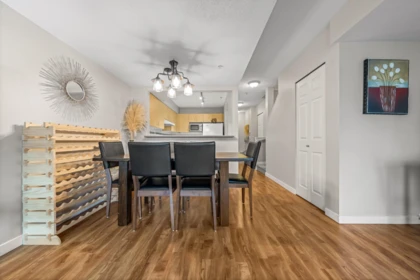 Breakfast Nook Photo of 49 123 Seventh Street, New Westminster, BC