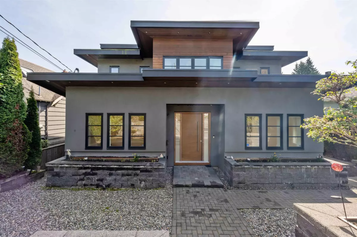 Exterior Rear Photo of 1468 Kings Avenue, West Vancouver, BC