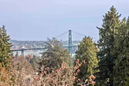 Aerial View of 1468 Kings Avenue, West Vancouver, BC