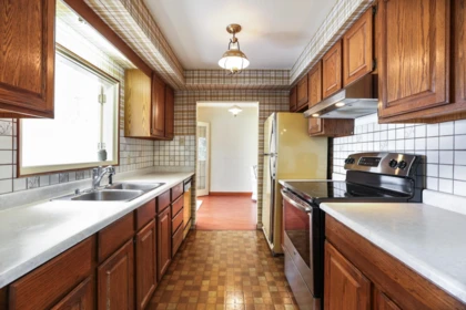 Breakfast Nook Photo of 5336 Knight Street, Vancouver, BC