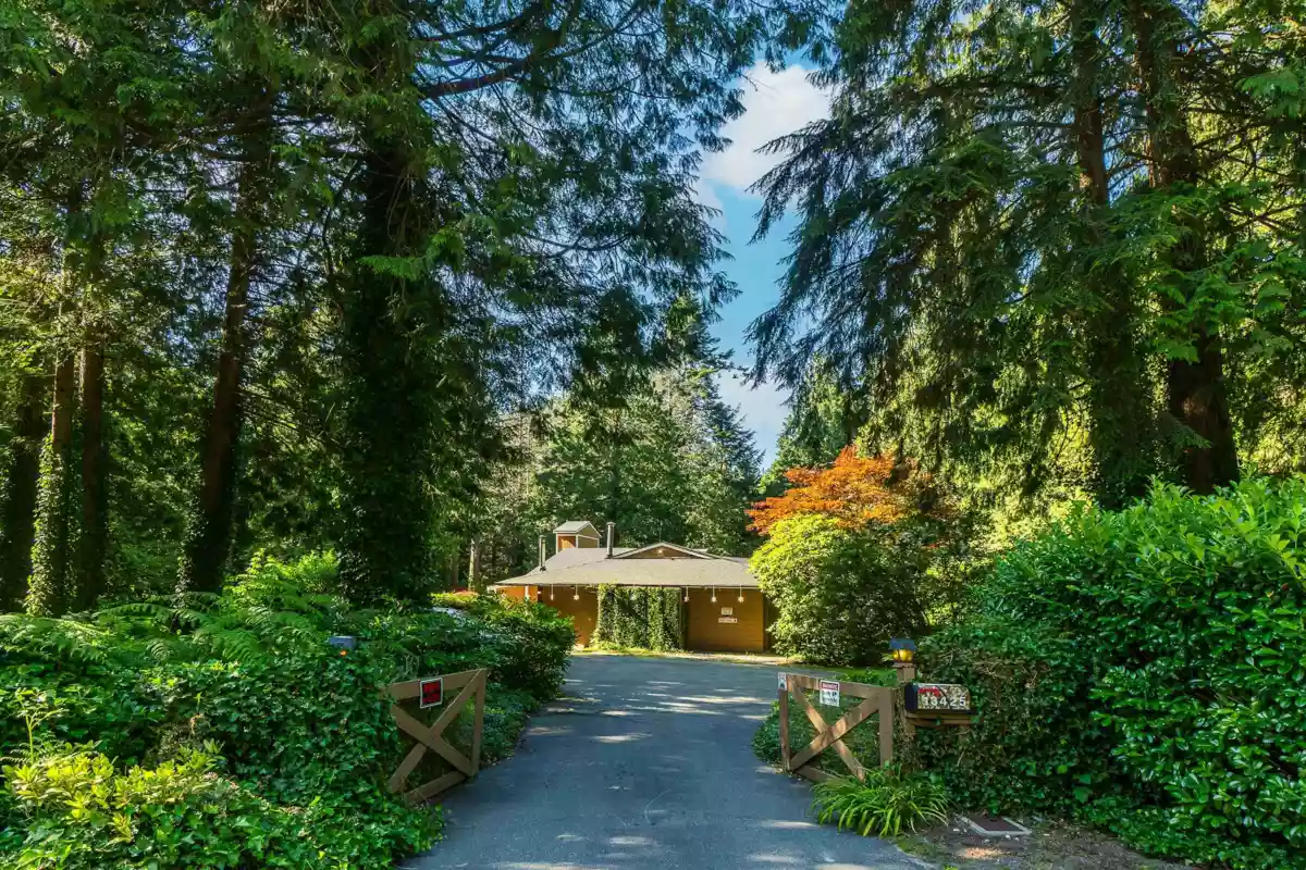 Exterior Rear Photo of 13425 Woodcrest Drive, Surrey, BC