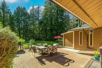 13425 Woodcrest Drive, Surrey, BC, Surrey — Single Family Residence for sale
