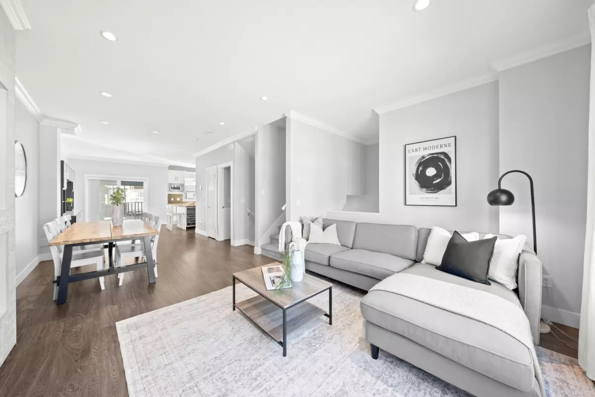 Dining Area Photo of 62 6591 195a Street, Surrey, BC