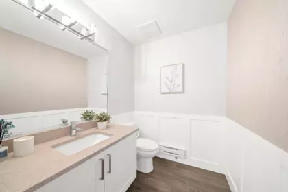 Walk-In Closet Photo of 62 6591 195a Street, Surrey, BC