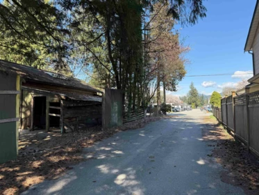 Pantry Photo of 1570 Salisbury Avenue, Port Coquitlam, BC