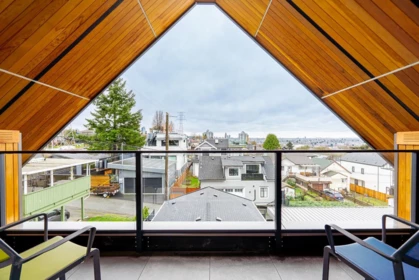 Primary Bedroom Photo of 2 3674 Oxford Street, Vancouver, BC