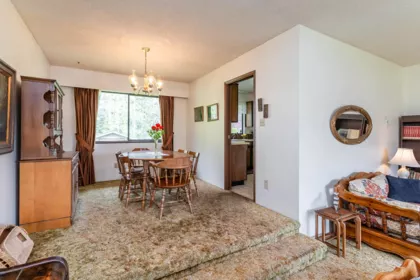 Mudroom Photo of 14971 76a Avenue, Surrey, BC