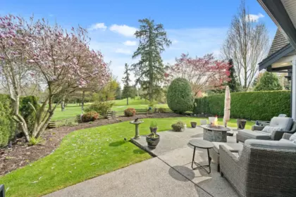 Breakfast Nook Photo of 11 3300 157a Street, Surrey, BC