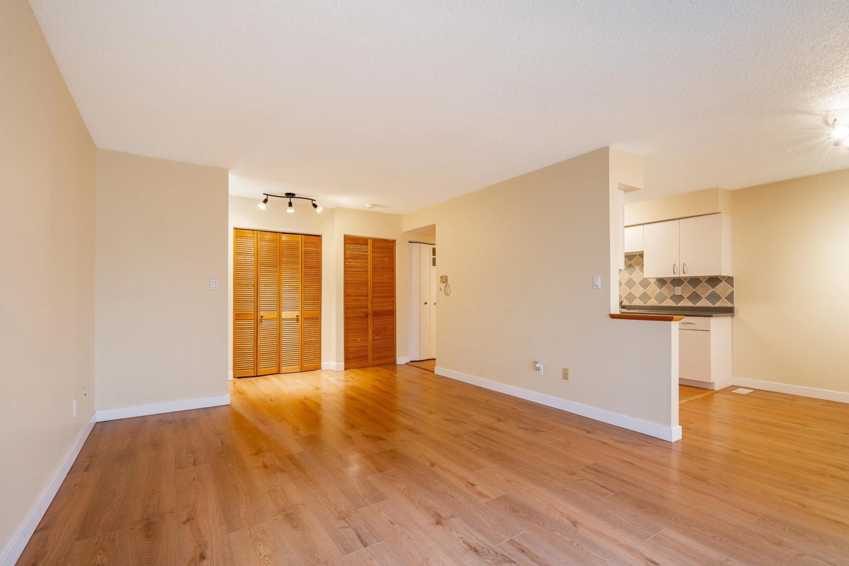 Family Room Photo of 10780 Ryan Road, Richmond, BC