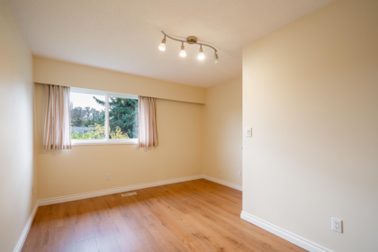 Breakfast Nook Photo of 10780 Ryan Road, Richmond, BC