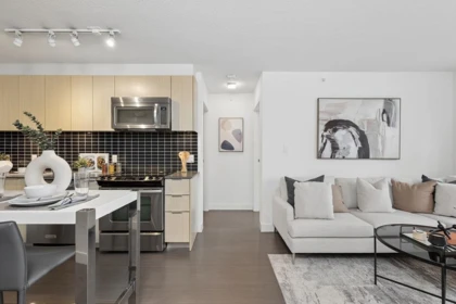 Breakfast Nook Photo of 902 1325 Rolston Street, Vancouver, BC