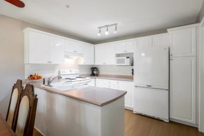 104 12155 75a Avenue, Surrey, BC, Surrey — Apartment/Condo for sale