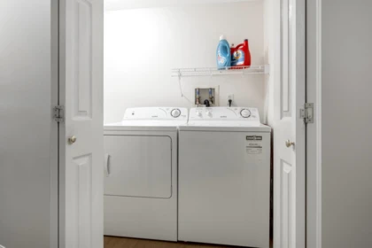 Hallway Photo of 104 12155 75a Avenue, Surrey, BC