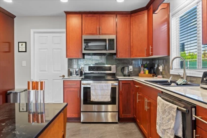 Pantry Photo of 6279 Silverthorne Road, Chilliwack, BC