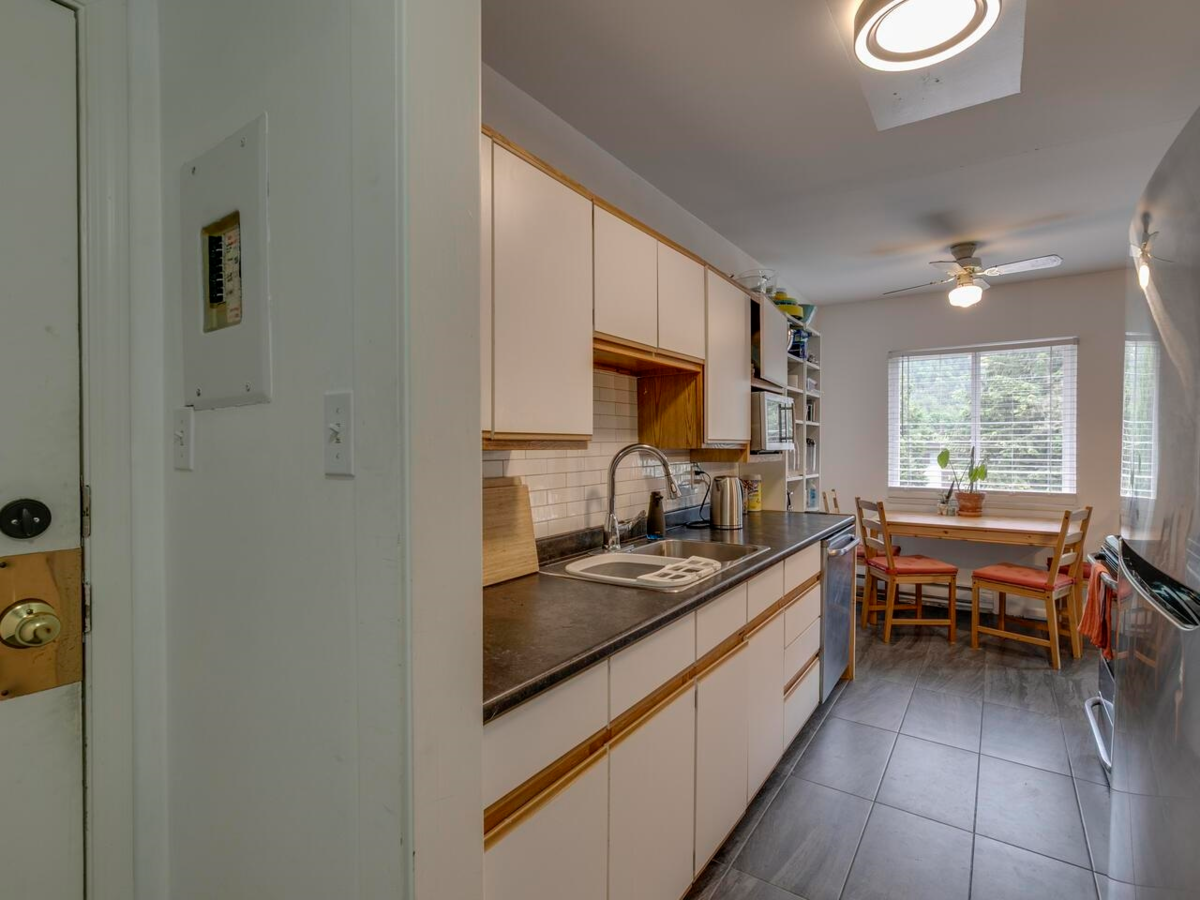 Family Room Photo of 21 38173 Westway Avenue, Squamish, BC