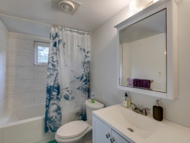 Powder Room Photo of 21 38173 Westway Avenue, Squamish, BC
